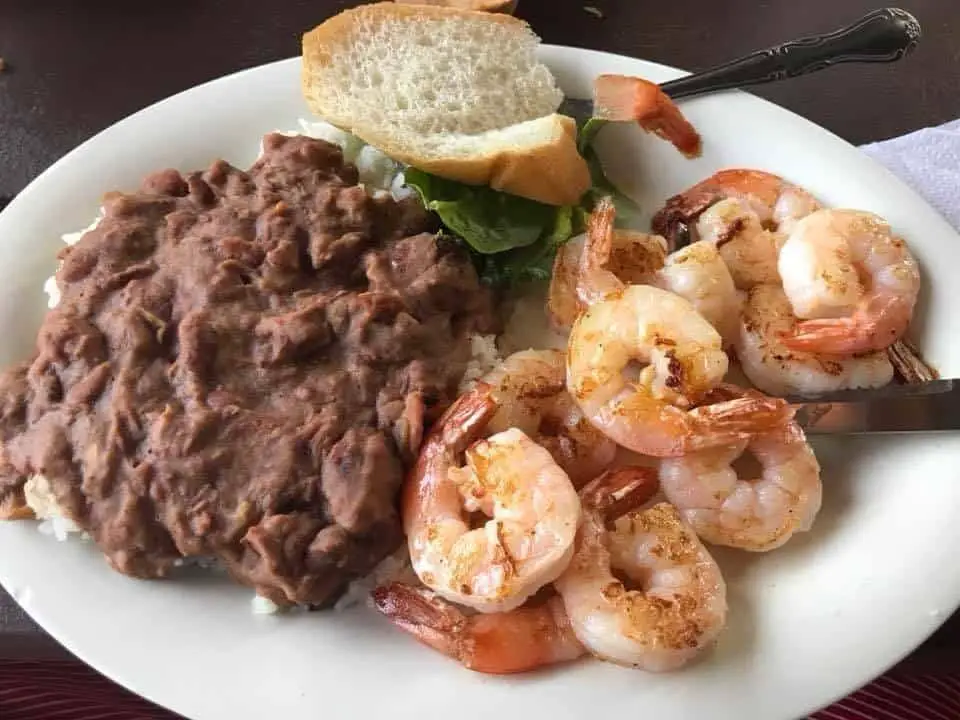 2000 calorie diet shrimp refried beans and rice