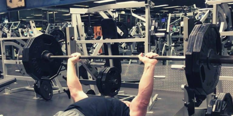 traditional flat bench press