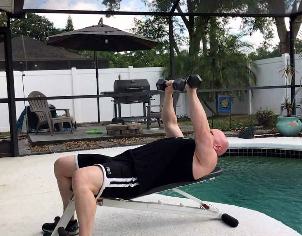 Dumbbells - chest - dumbbell press2