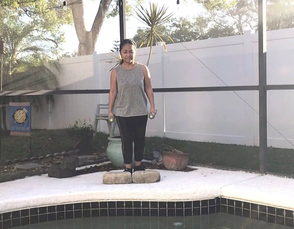 dumbbell step-up - woman