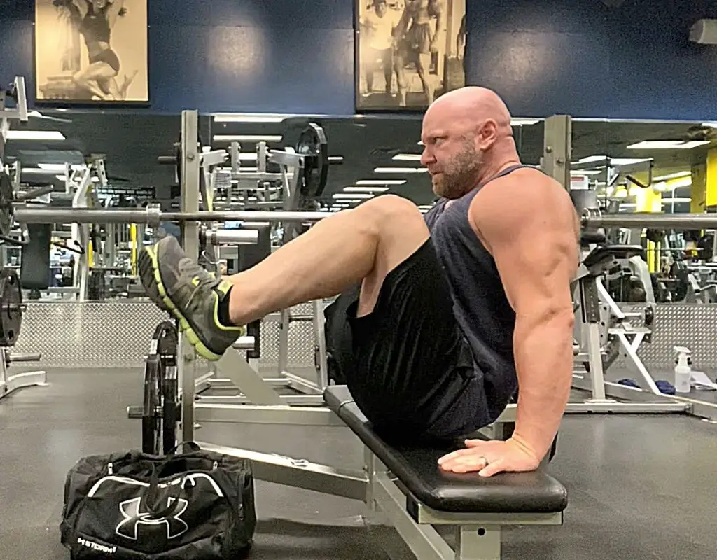 Abs - Knee Raises on bench