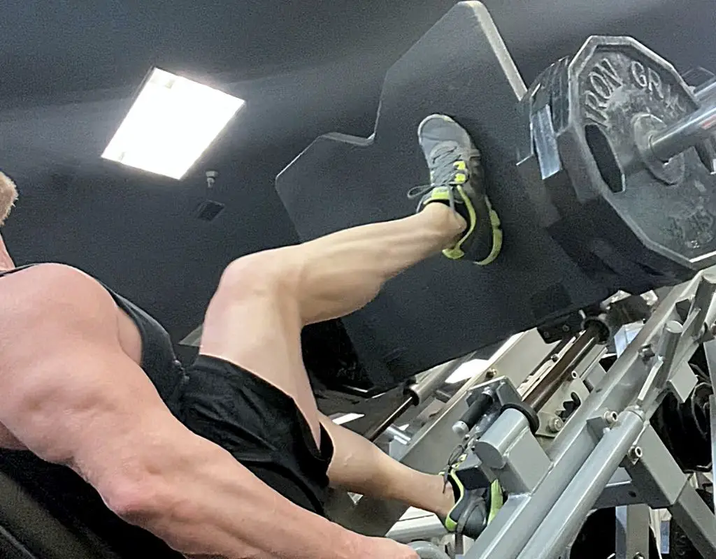 Single leg leg press - leg exercises